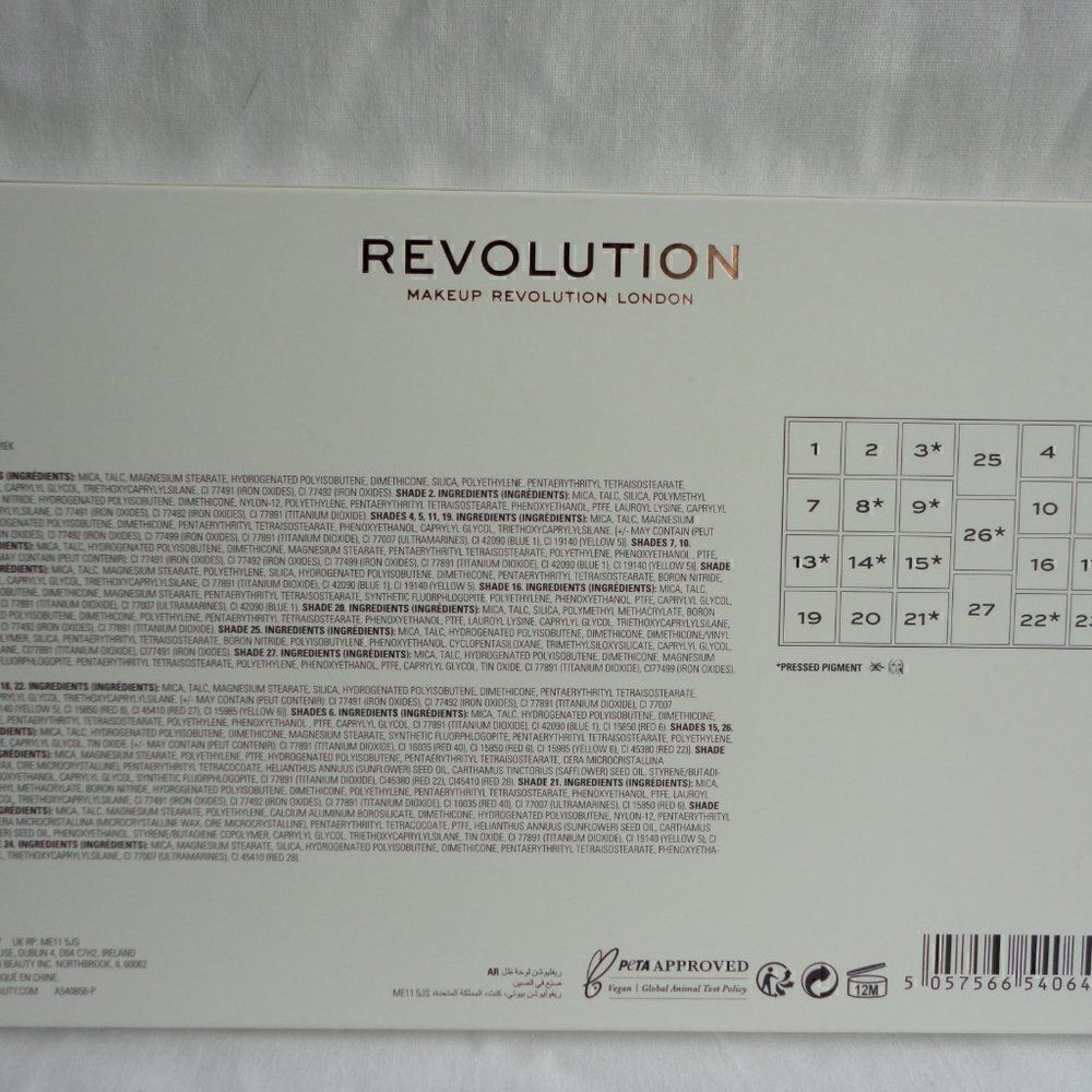 Makeup Revolution Creator Revolution Limitless Eyeshadow Palette Royal Colour - Picture 3 of 3